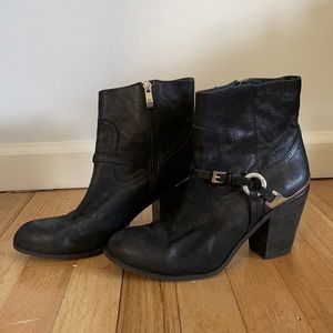 Vince Camuto - Booties - Women’s - 8.5